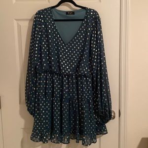 Boutique Polka Dot Curve Dress